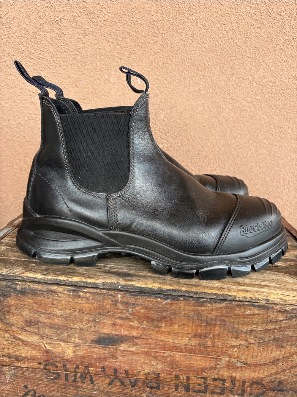 Blundstone 990 Black Chelsea Safety Toe Men’s Boot